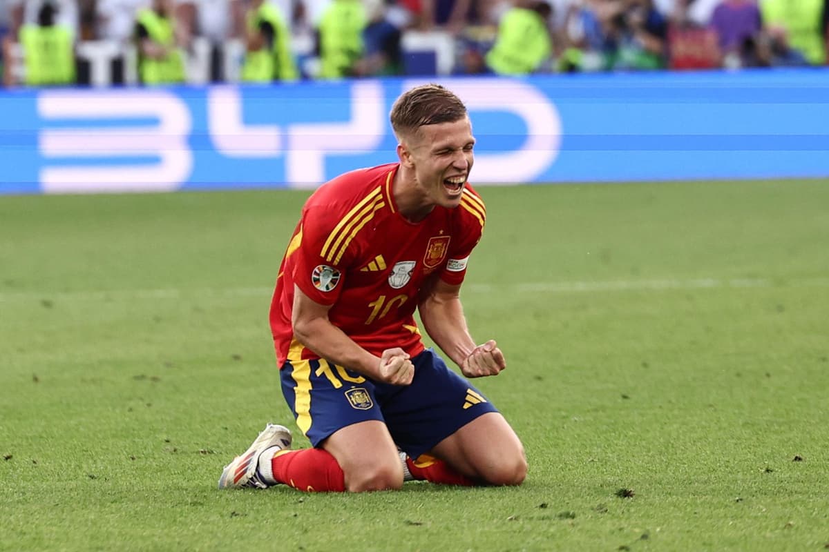 Español Dani Olmo, MVP del partido