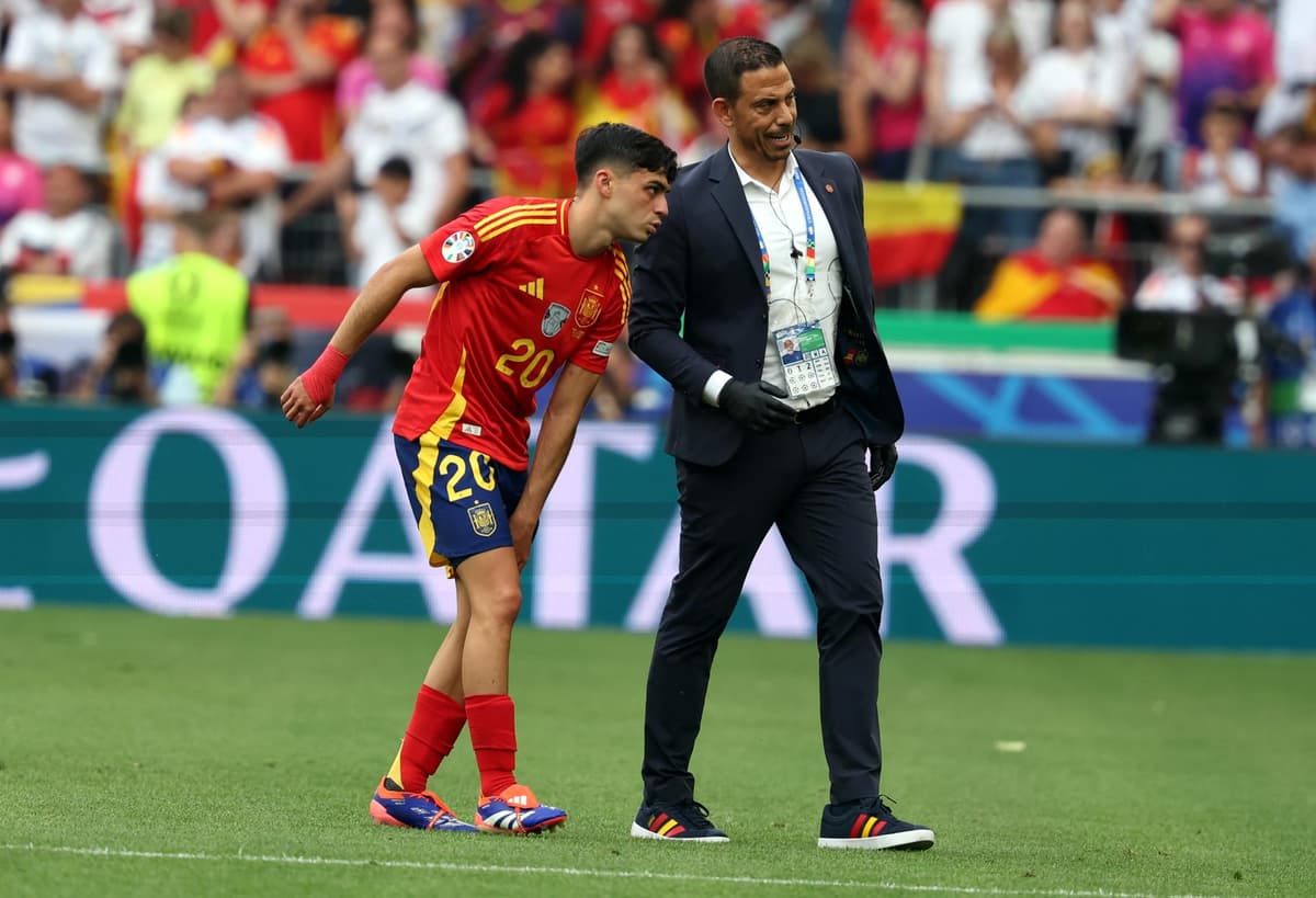 El español Pedri se despide de la Eurocopa