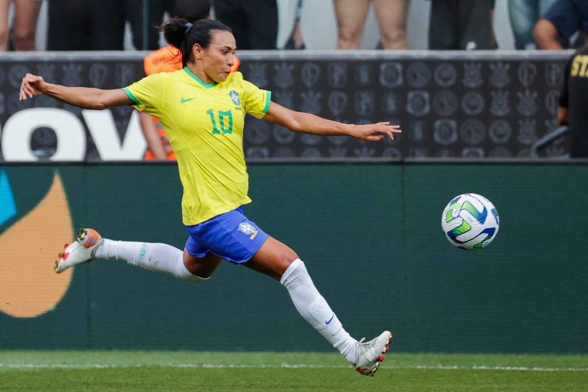 La experimentada futbolista brasileña Marta, convocada para sus sextos Juegos Olímpicos