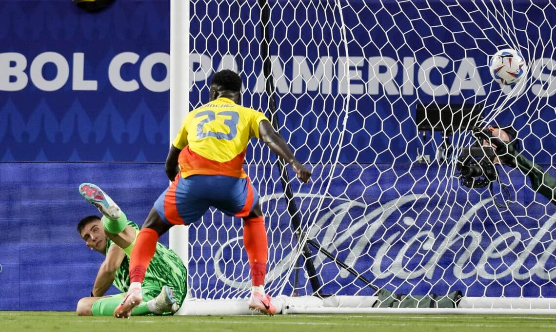 Colombiano Dávinson Sánchez: «También sabemos competir cuando estamos en la adversidad»