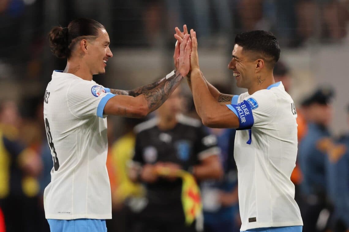 Suárez disfruta al máximo de Uruguay porque «esa llama del fútbol se va apagando»