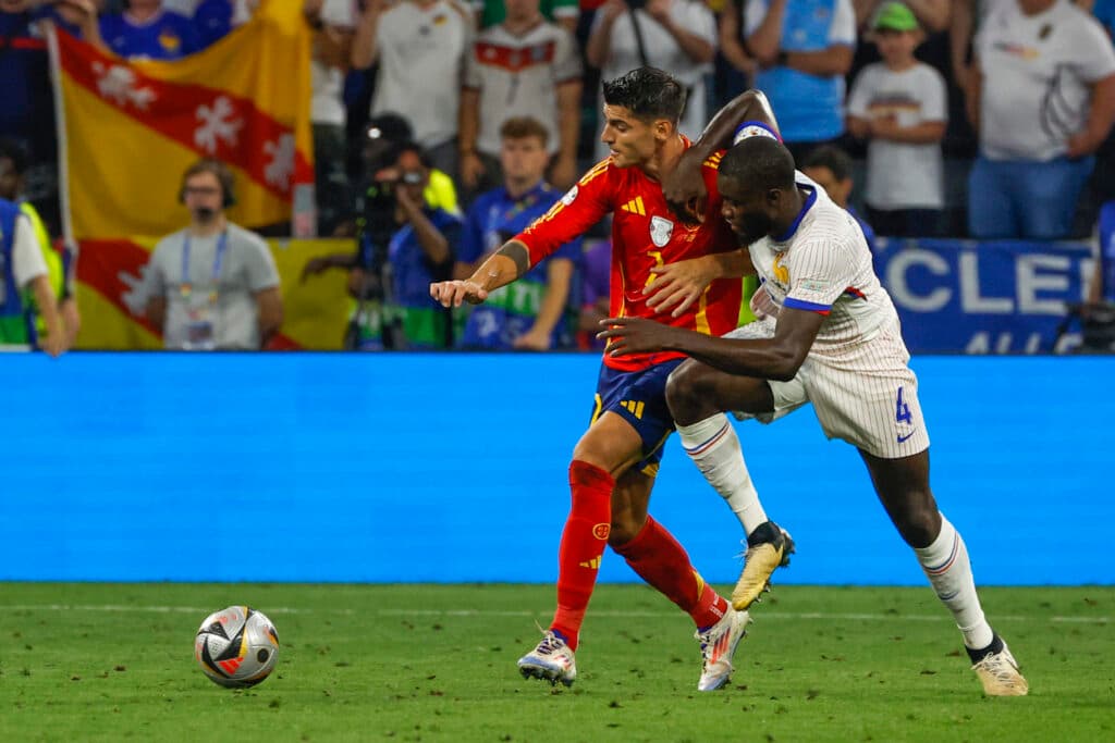 Español De la Fuente pide que Morata sea reconocido «como uno de los grandes del fútbol español»