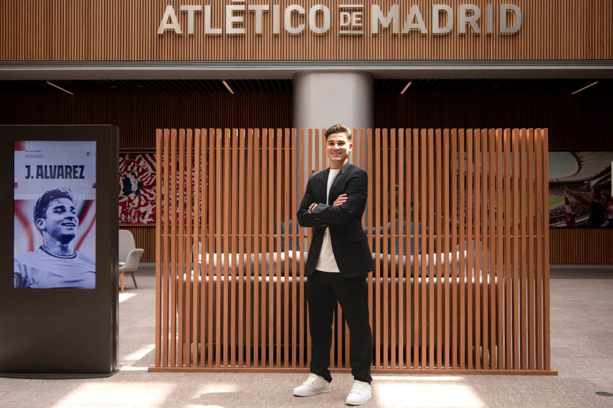 Argentino Julián Álvarez: «Voy a esforzarme al máximo para ganar con esta camiseta»