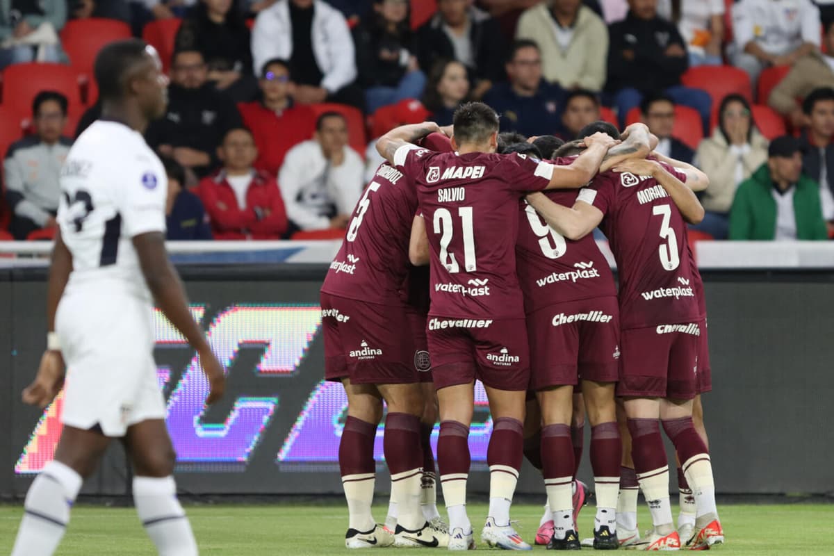 1-2. El Lanús remonta y da un golpe de mesa en su visita a Liga de Quito