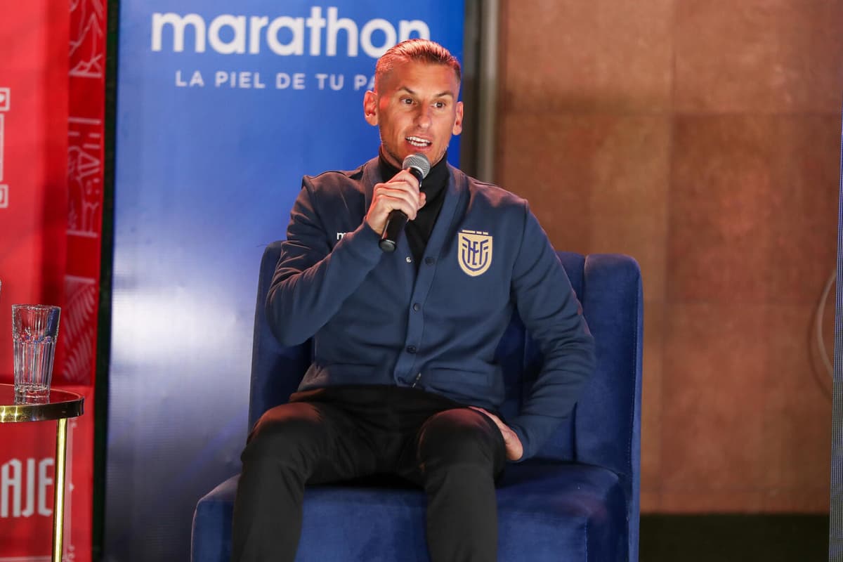 El argentino Beccacece recupera a los ecuatorianos Estupiñán y prescinde de Domínguez para enfrentar a Brasil y Perú