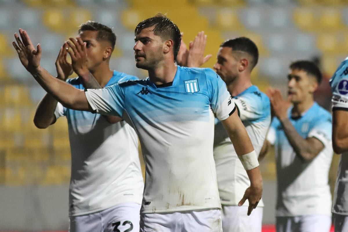 0-2. Racing vence a Huachipato y se acomoda mejor para definir el pase a cuartos de la Sudamericana