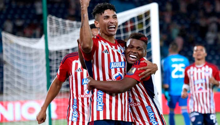 Fluminense contrata al lateral colombiano Gabriel Fuentes