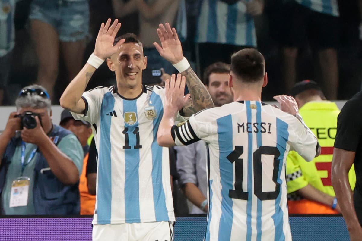 Argentina, por primera vez en más de 10 años, jugará sin Messi ni Di María