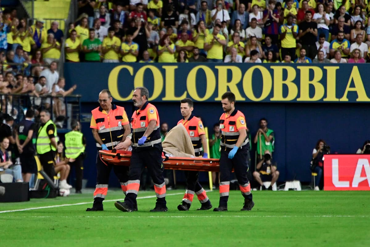 Ter Stegen operado «satisfactoriamente» de una rotura completa de tendón rotuliano