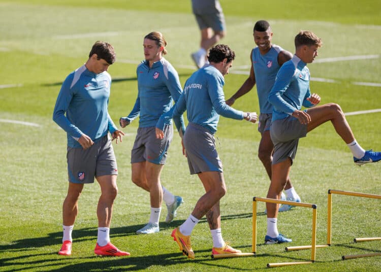 Los 659,4 millones del Atlético contra los 1.421,8 del Real Madrid: Argentino Julián Álvarez el mas costoso de los colchineros