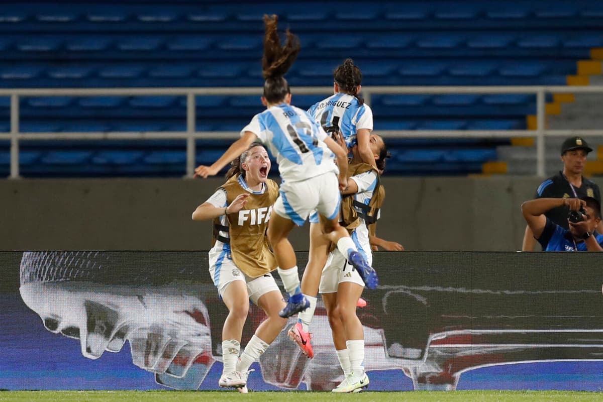 3-3. Argentina empata con Países Bajos y el pase a octavos se aplaza a la jornada final