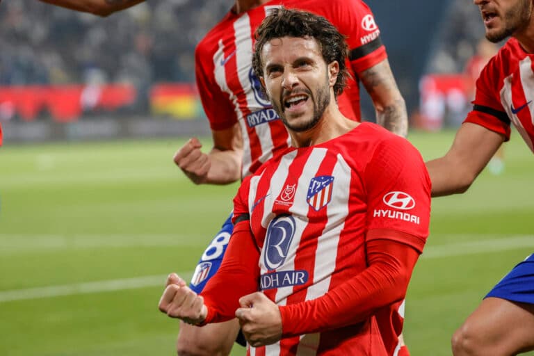 El español Mario Hermoso ficha por el Roma