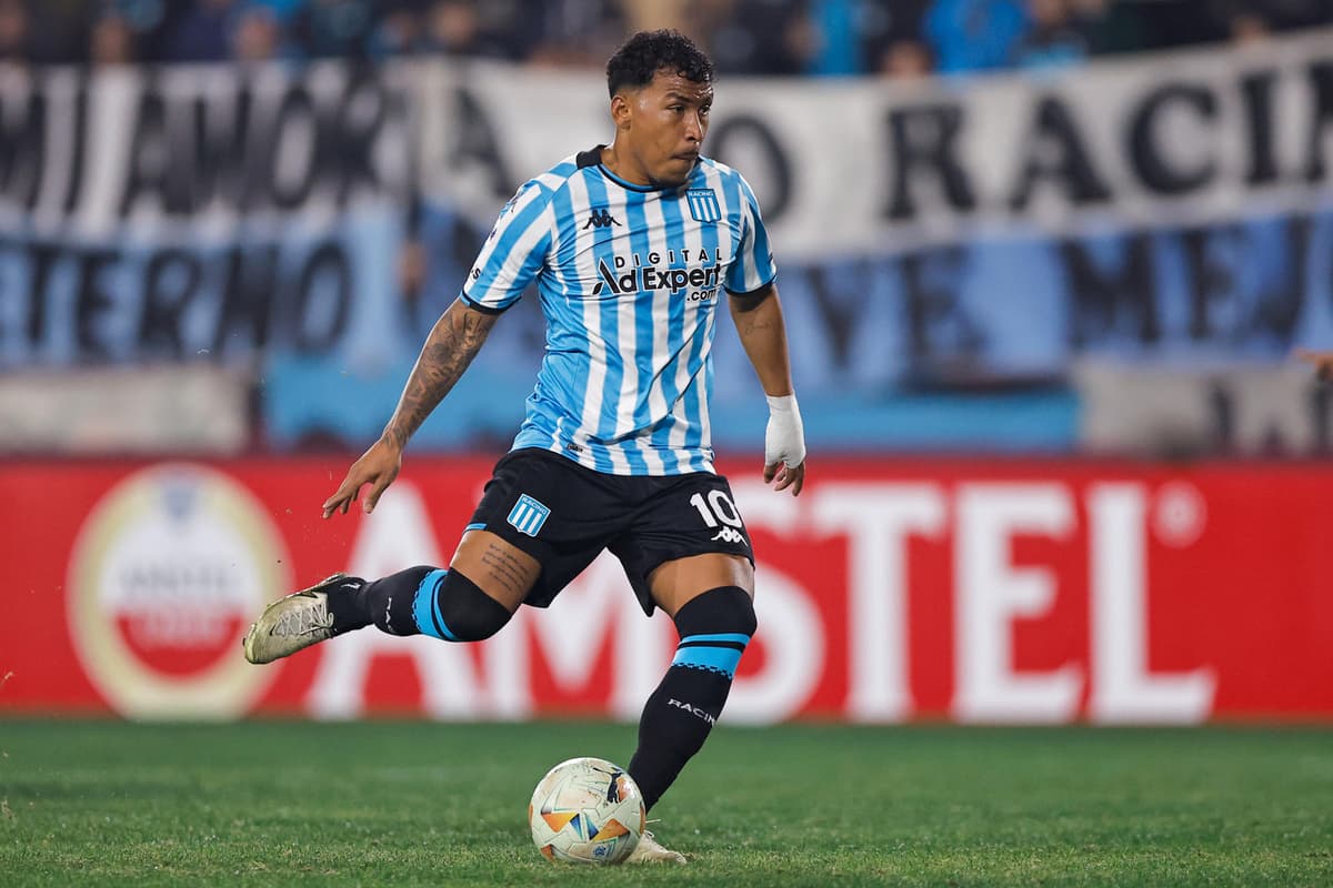 Racing gana a Boca con gol colombiano y Vélez amarga el debut del español Muniain