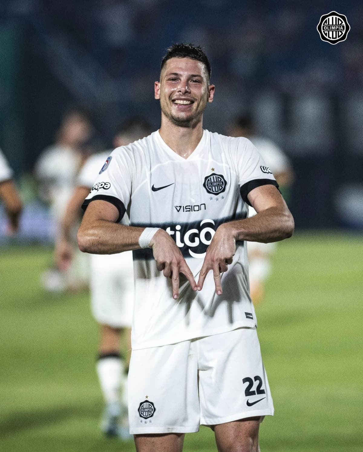 Manuel Capasso, el defensor argentino goleador en Olimpia
