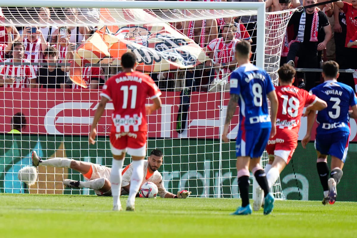 2-1. El Girona gana con gol del uruguayo Stuani al 99