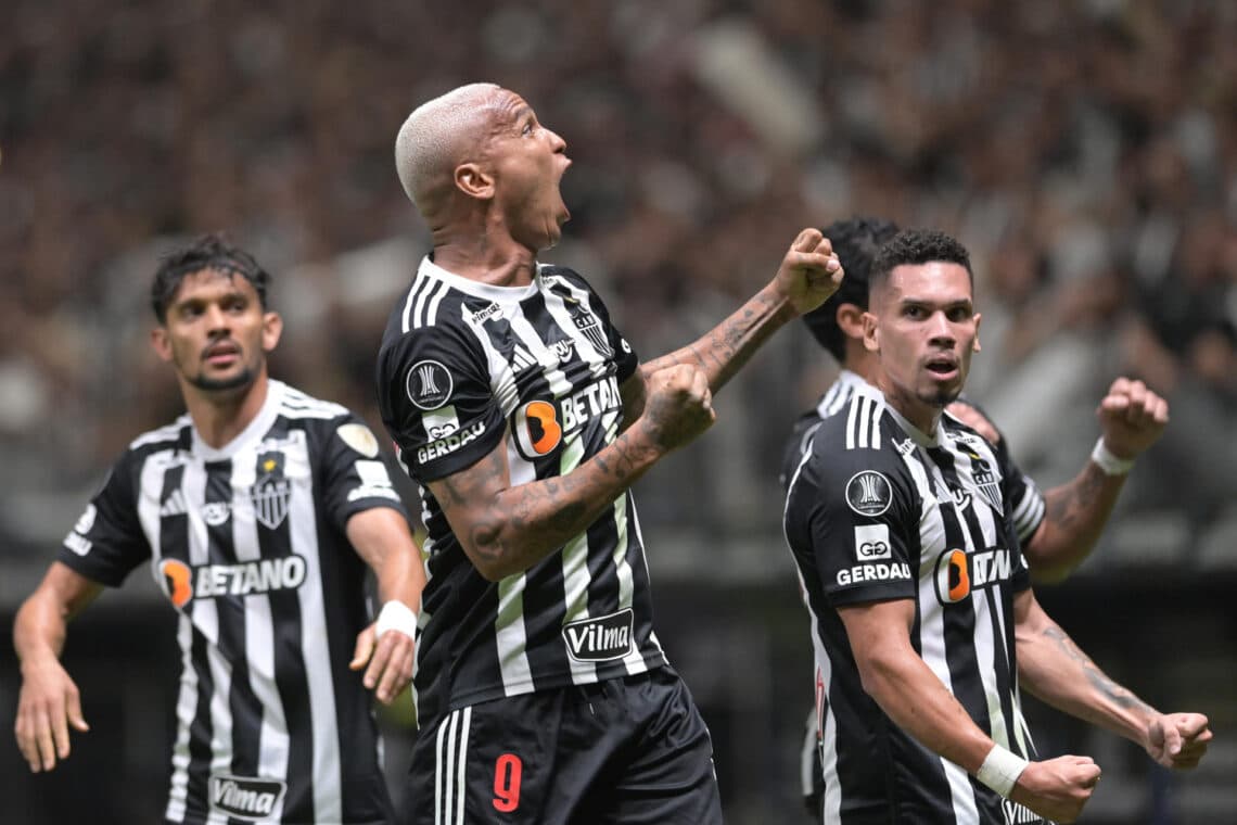3-0. Brasileño Deyverson destroza a River y deja al Atlético Mineiro a un paso de la final