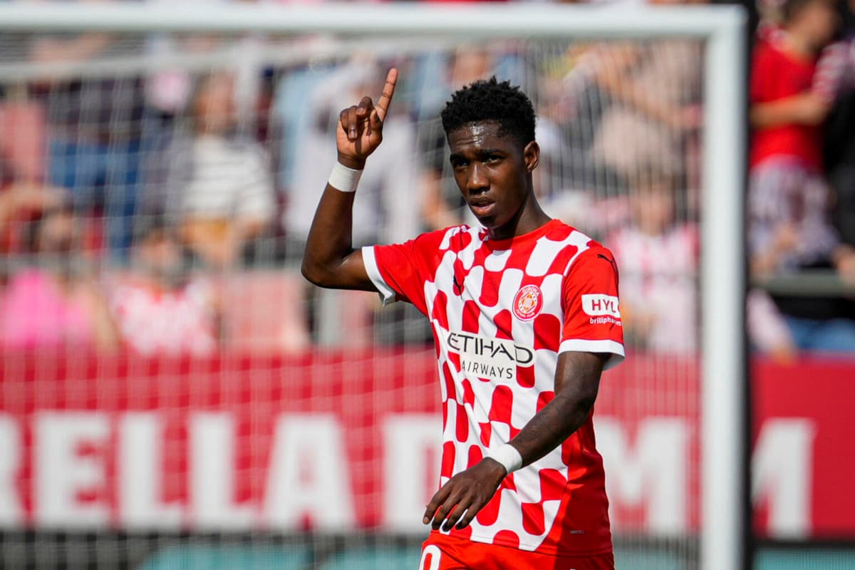 Con el colombiano Asprilla, Girona no encuentra la pólvora