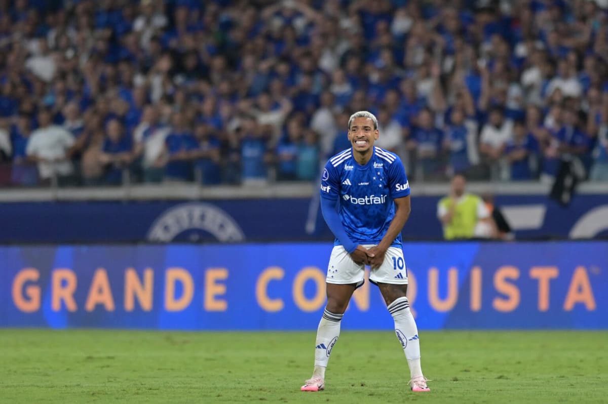 Brasil convoca a Matheus Pereira para partido con Perú