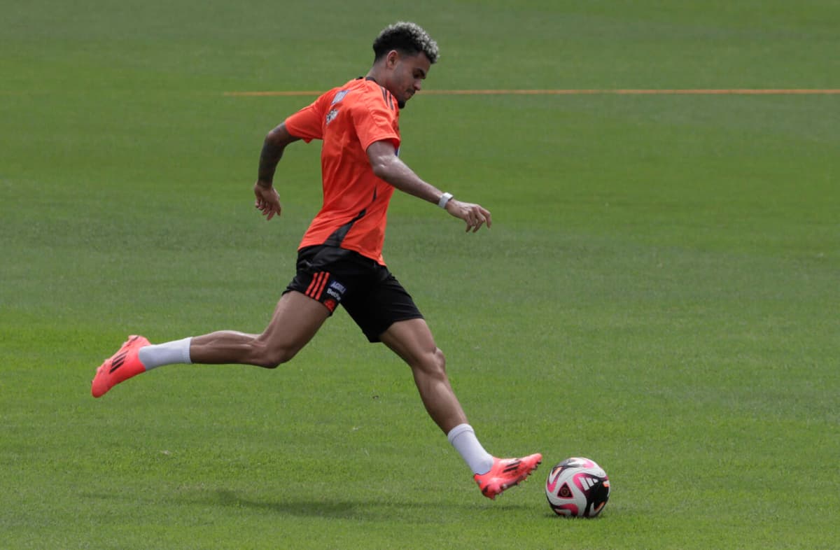 Colombia busca retomar la senda victoriosa ante un Chile que se queda sin oportunidades
