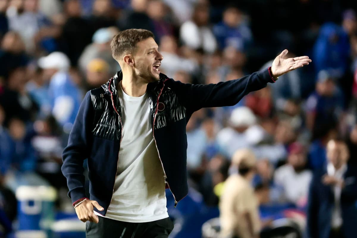 El argentino Anselmi dice que su equipo no se distrae pensando en la fase final del Apertura mexicano