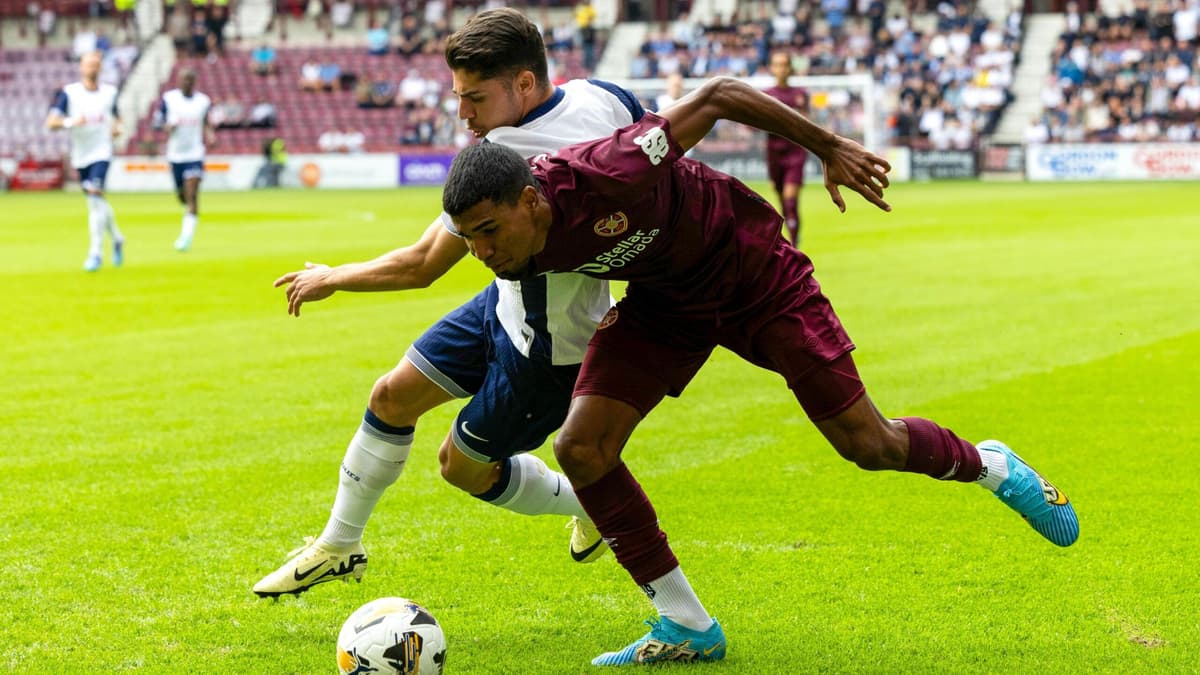 El costarricense Gerald Taylor no tiene su debut deseado en Europa