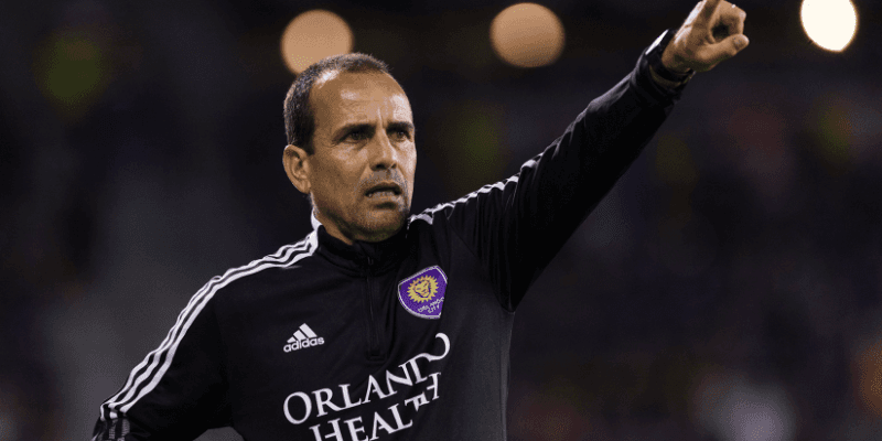 Latinos de Orlando ven ahora más fácil llegar a la final