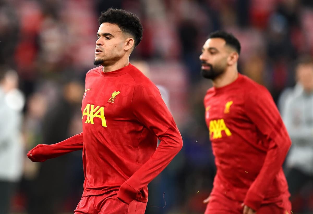 Tres latinos presentes en el XI más costoso la Premier League