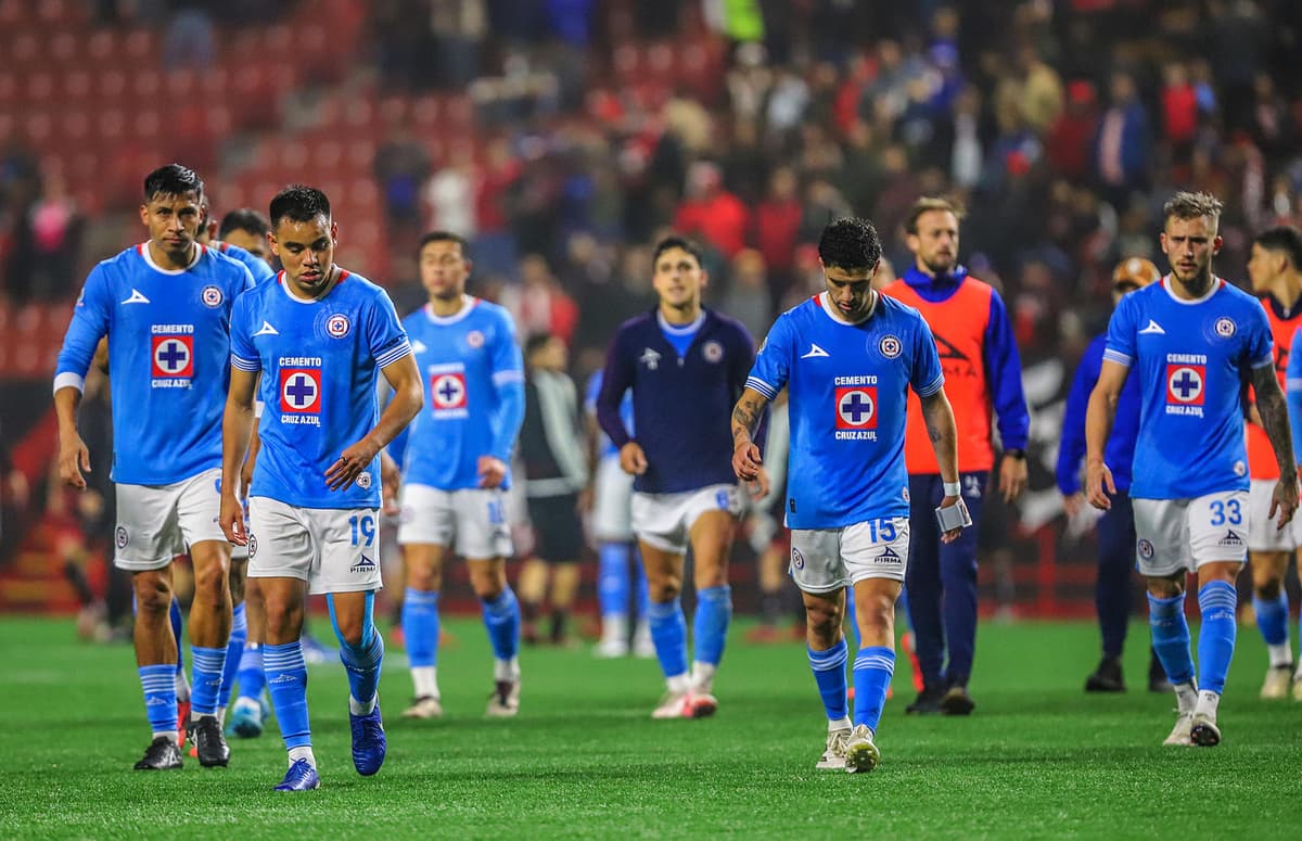 Doblete del argentino de la Vega, para que el Sounders humille a Cruz Azul