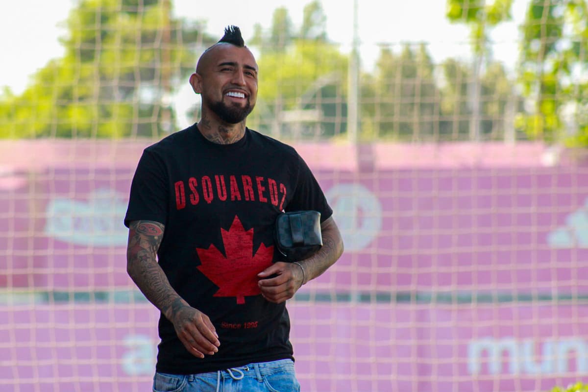 Argentino Gareca cede a la presión popular y llama a Arturo Vidal para partidos con Perú y Venezuela