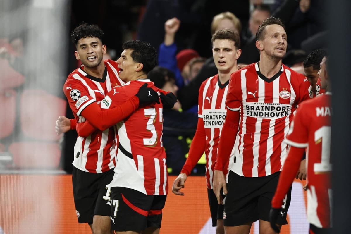 3-2. El PSV remonta en siete minutos épicos