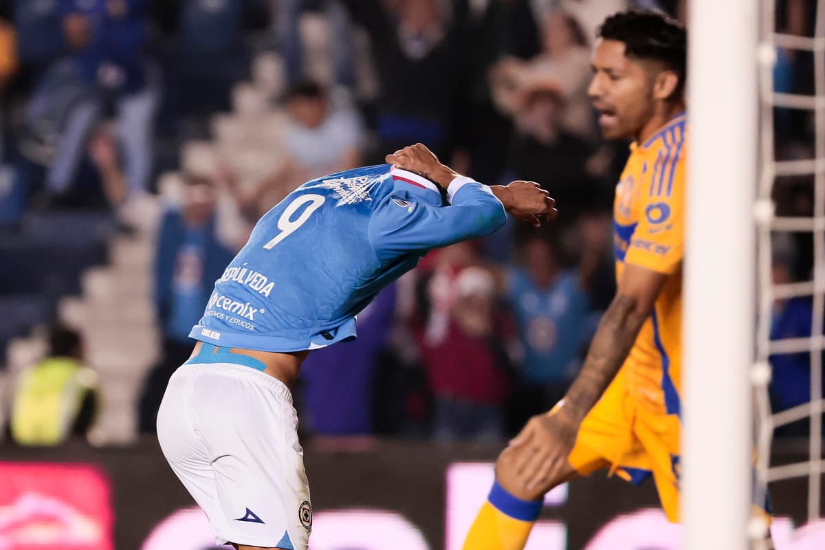 Cruz Azul dominó el Apertura y el portugués Paulinho es su máximo goleador
