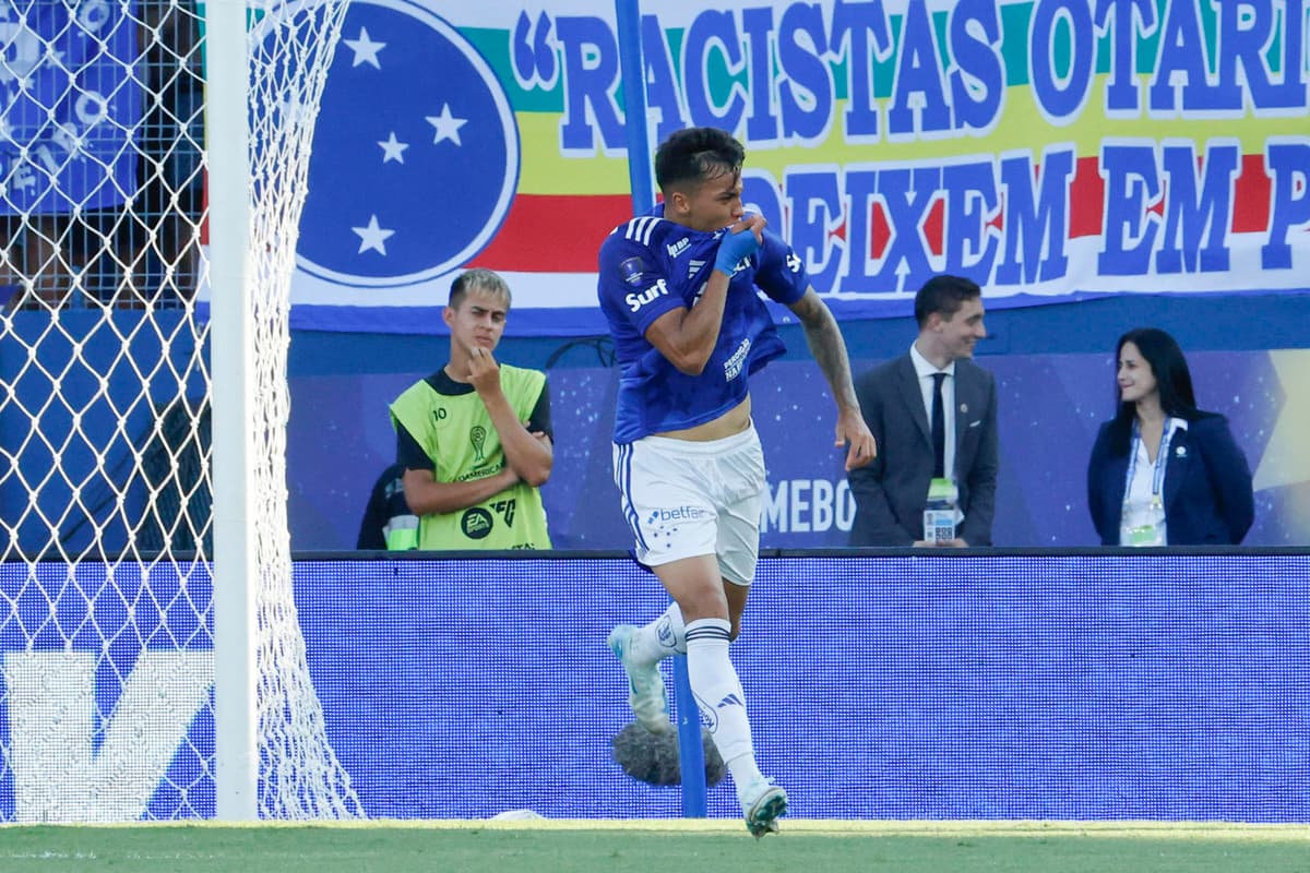Cruzeiro con gol del colombiano Villareal le quita el invicto a Boca Juniors
