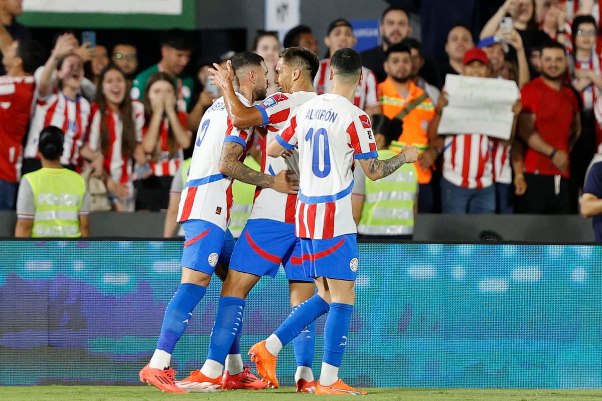2-1. Paraguay ratifica su buen momento y derrota a Argentina