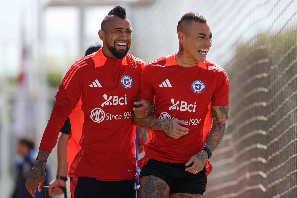 Histórico jugador chileno nuevamente en la mira de América en Colombia
