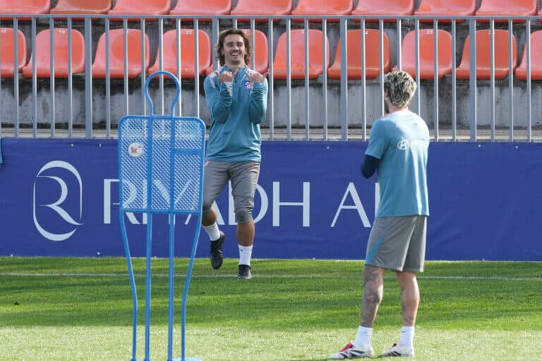 El momento del argentino Julián Alvarez, el retorno al once de Griezmann y la ‘final’ del uruguayo Pezzolano