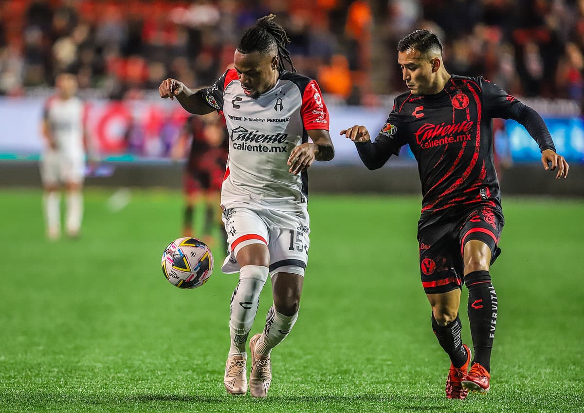 Con doblete colombiano, Tijuana se clasifica a cuartos de final del Apertura mexicano