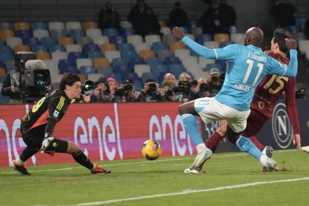 1-0. Lukaku amarga a la Roma del argentino Dybala