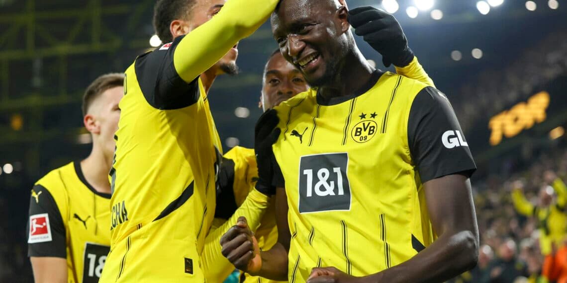 2-1. Sin el brasileño Couto el Dortmund se sacude la crisis