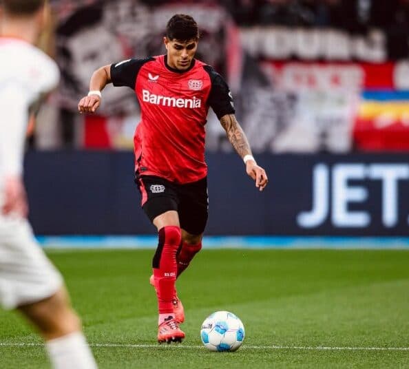 Con el ecuatoriano Hincapié, el Leverkusen elimina al Bayern en Copa de Alemania