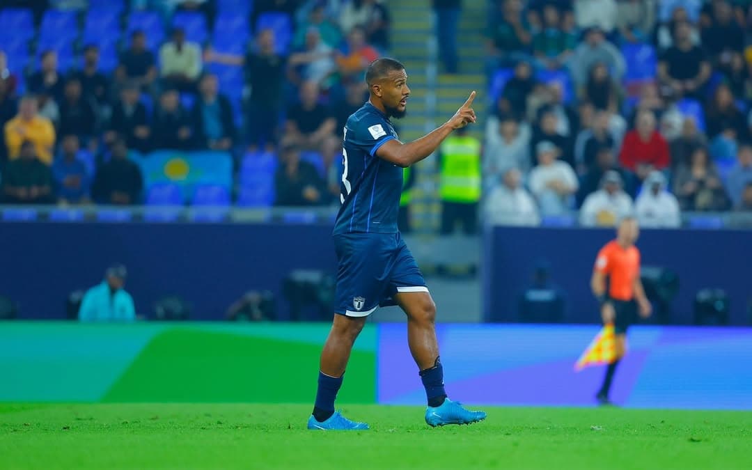 Venezolano Salomón Rondón lideró ataque de Pachuca que goleó a Botafogo en Doha