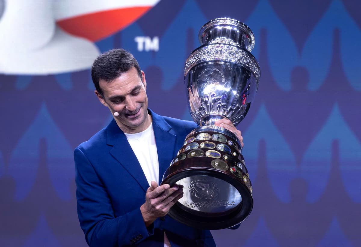 Los argentinos Lionel Scaloni y Gustavo Alfaro entre los cinco finalistas a mejor entrenador de América