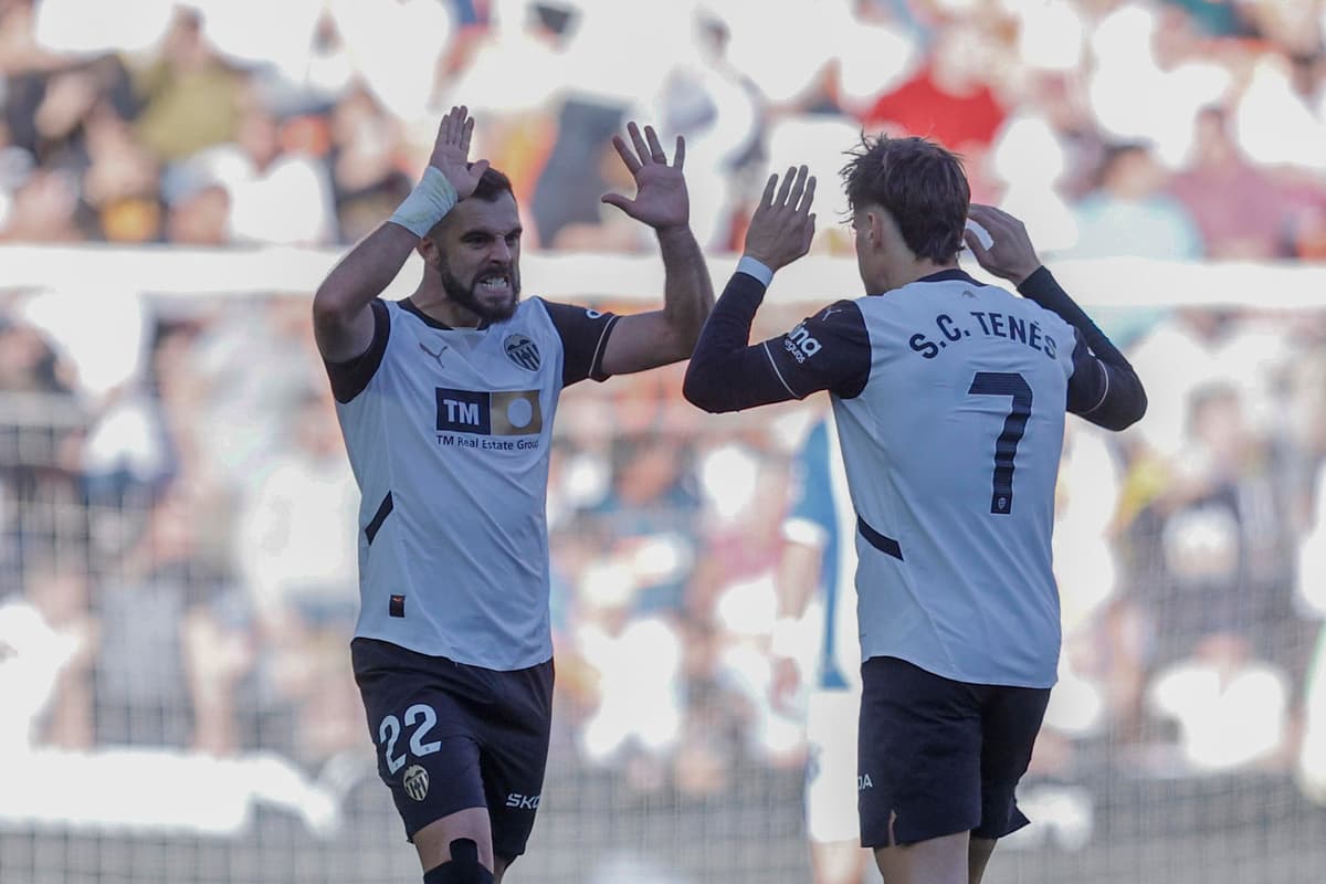 2-2. El Valencia sorprende al argentino Coudet