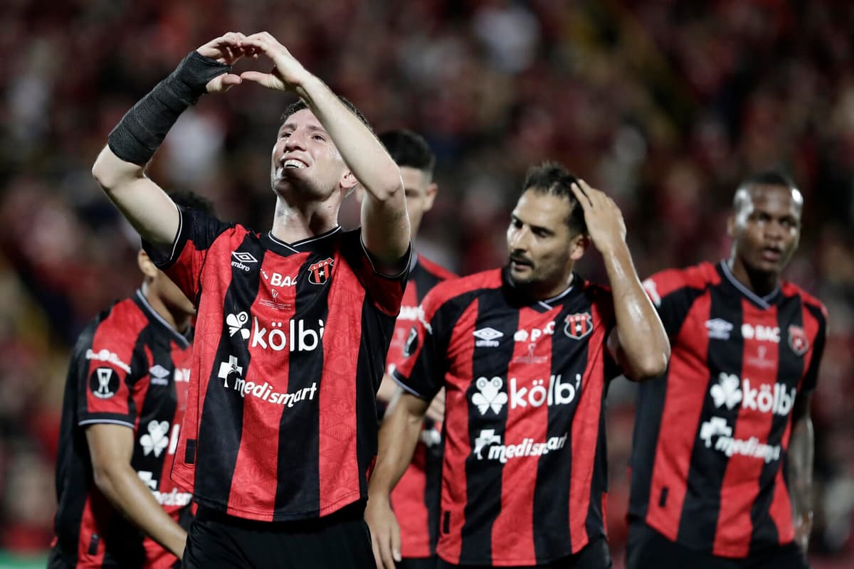 El Alajuelense busca la remontada ante el Pumas por el pase a los cuartos en la Concacaf