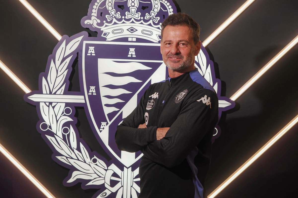 Entrenador argentino sale de su cargo en España