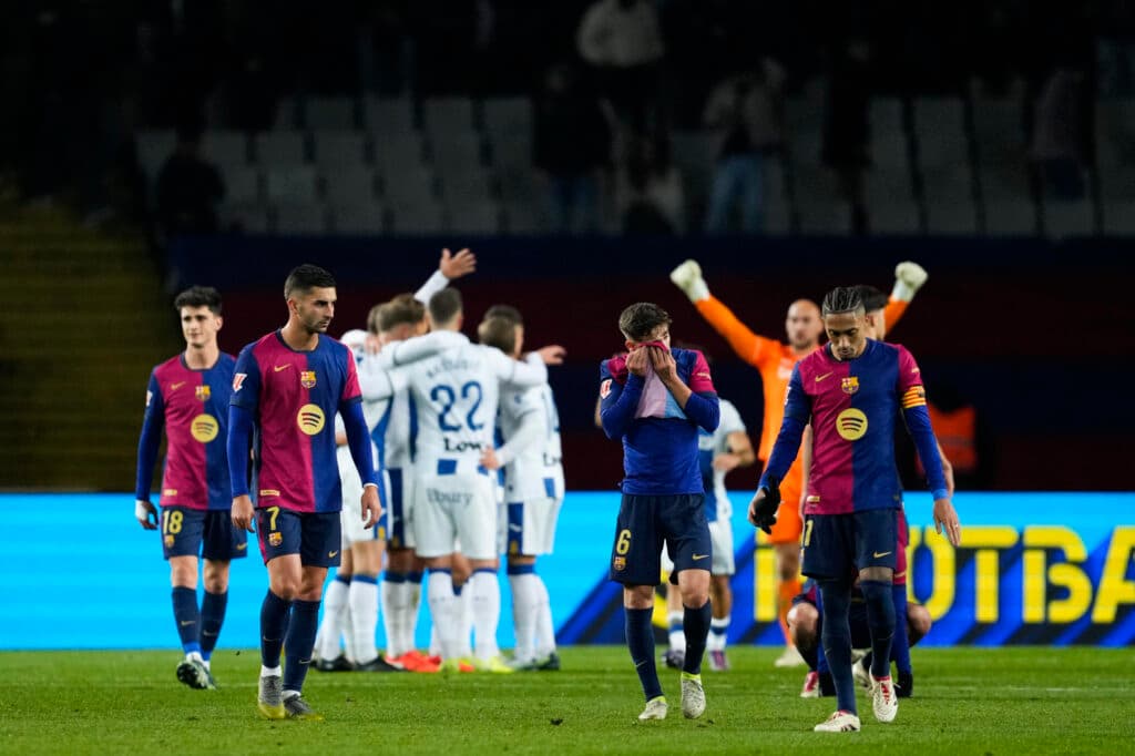El Barcelona del brasileño Raphinha encalla, mientras que el Atlético del argentino Álvarez sueña