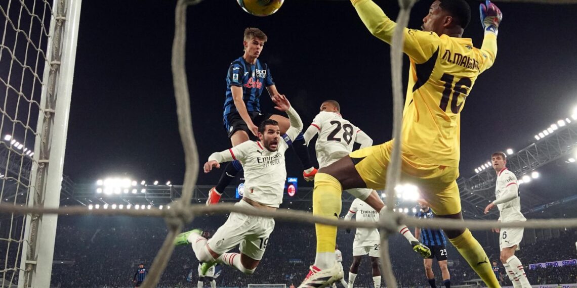 2-1. El Atalanta derriba al Milan y avisa al Real Madrid