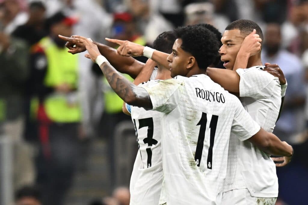 Mbappé y la dupla brasileña del Madrid