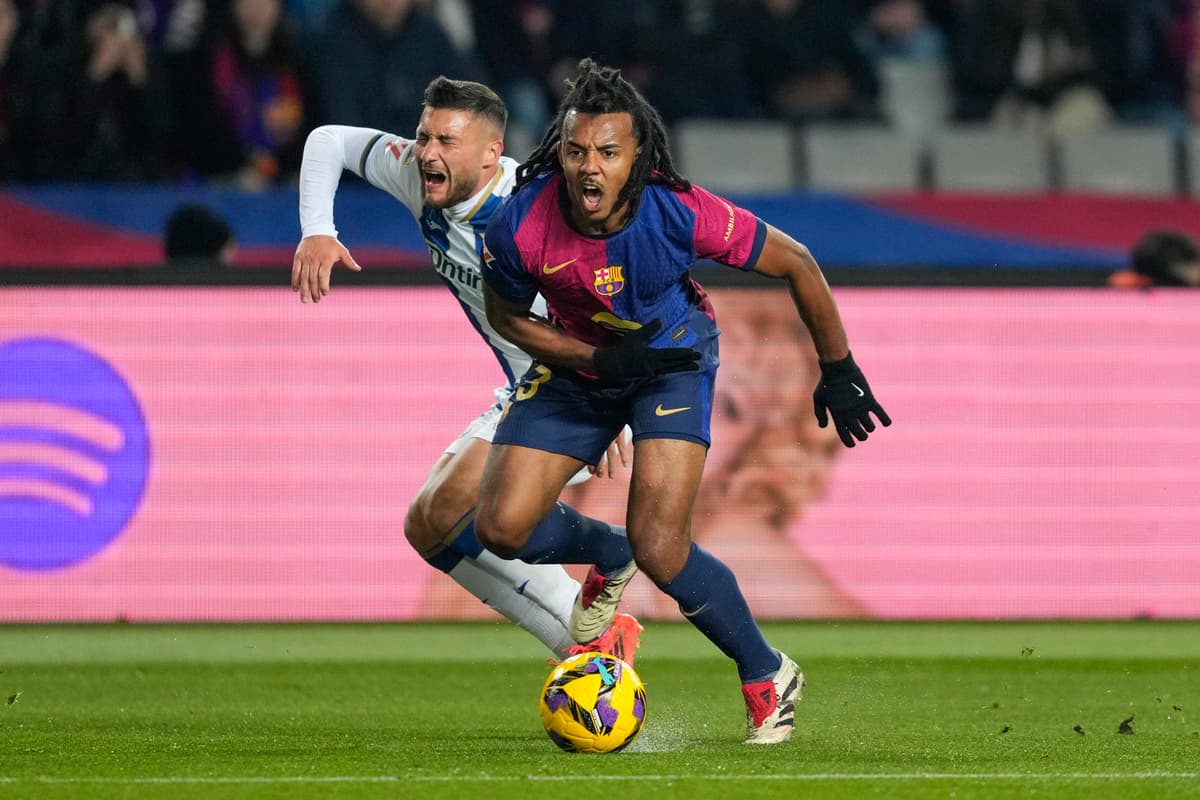 Los jugadores con más minutos en 2024: Koundé en la cima seguido por el colombiano Jhon Arias y el uruguayo Valverde