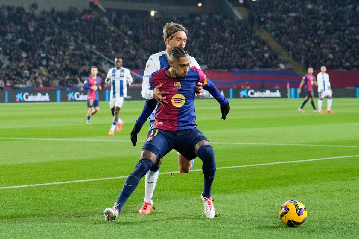 0-1. Con brasileño Raphinha ,el Barcelona se mete en un lío