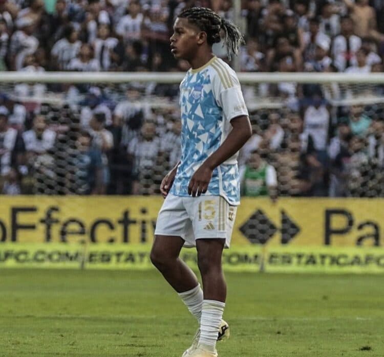Emelec jugará en Colombia, con la sensación adolescente Fragozo entre los convocados